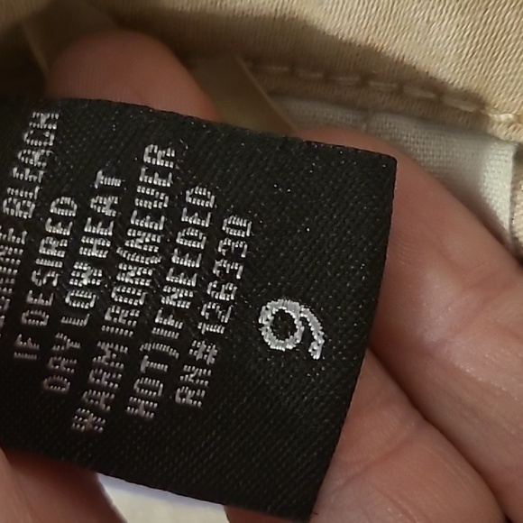 Thaill  jeans.             Oz16 - Picture 3 of 4